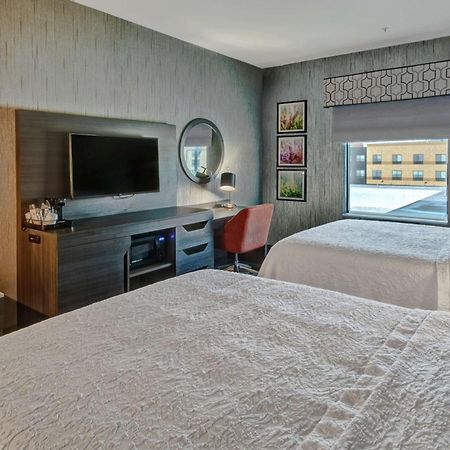 Hampton Inn Fresno Airport Kültér fotó