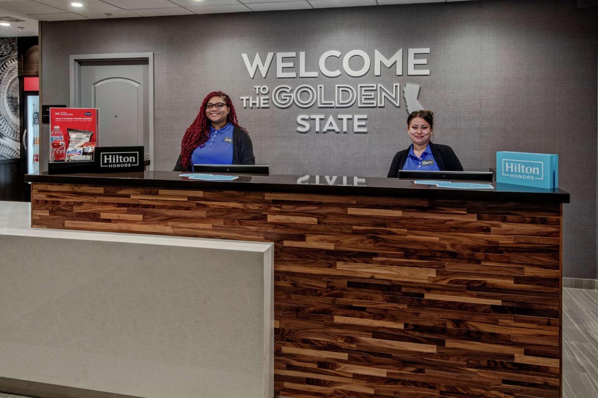 Hampton Inn Fresno Airport Kültér fotó