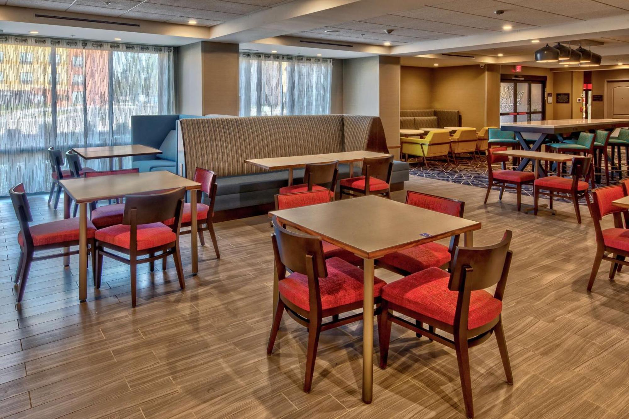 Hampton Inn Fresno Airport Kültér fotó